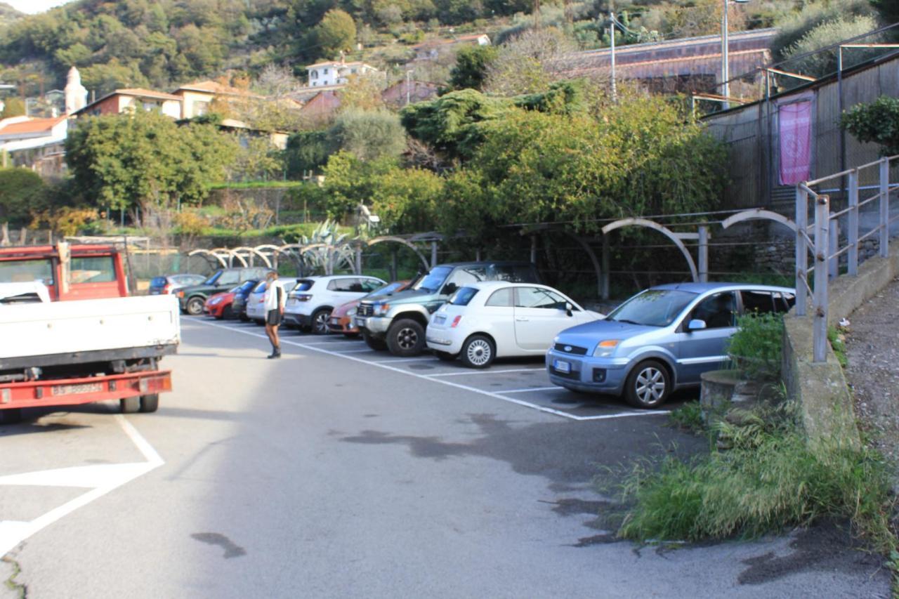 Ca' Du Mangiabaggi Villa Vallecrosia Luaran gambar
