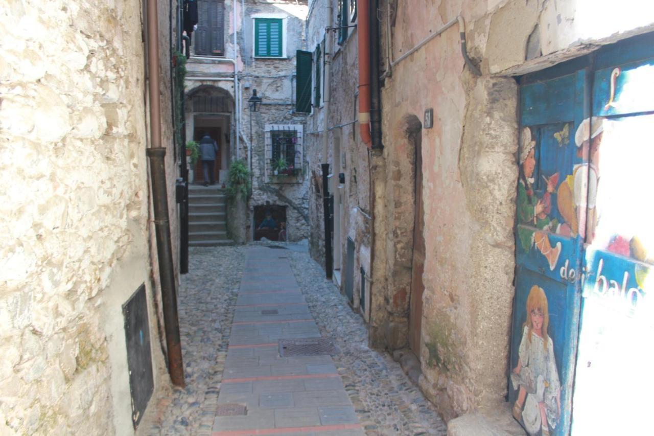 Ca' Du Mangiabaggi Villa Vallecrosia Luaran gambar